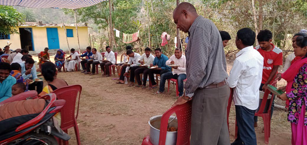 Reaching Odisha state pastors — photograph 3